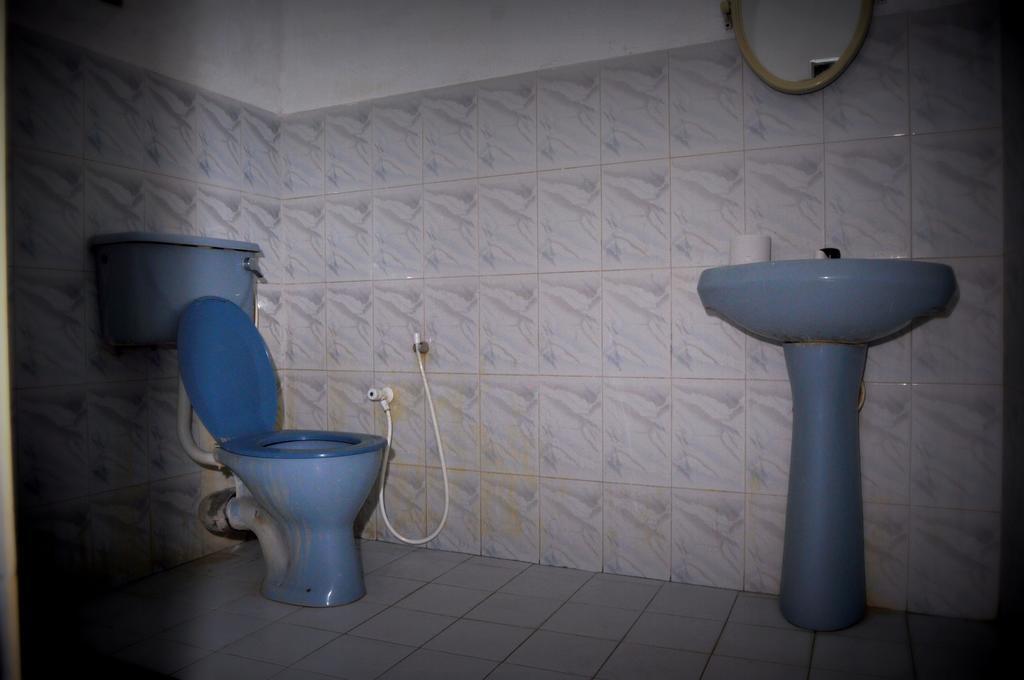 Marshal Beach Guesthouse Негомбо Номер фото